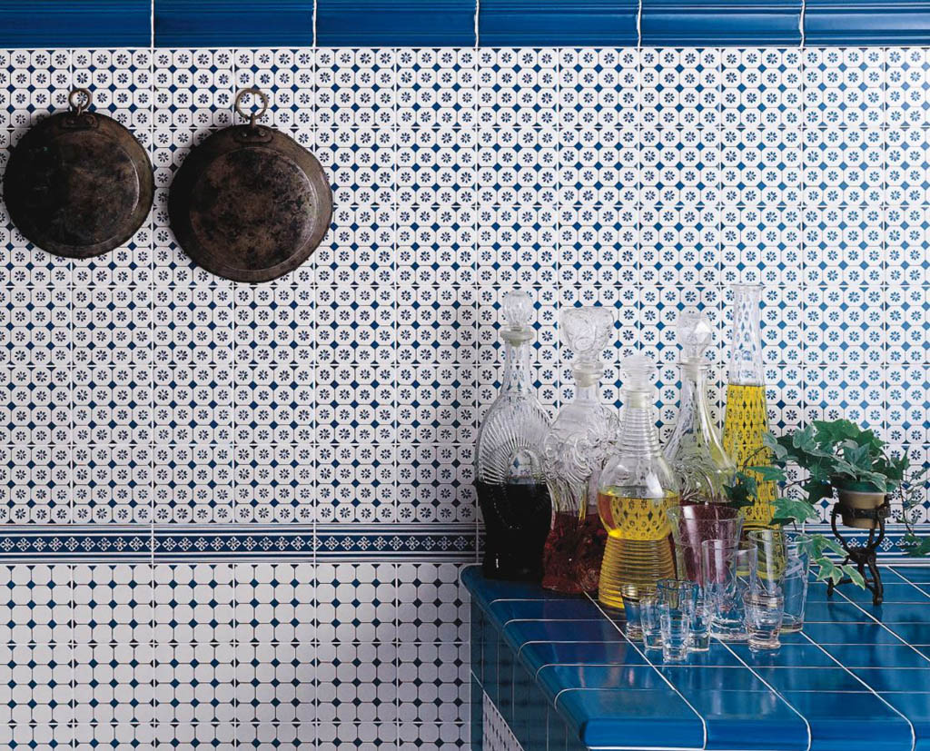 Francesco De Maio Fiori di Vietri Konyhai burkolólap