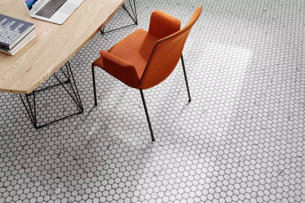 Realonda Circle Glossy Calacatta Falburkolat 